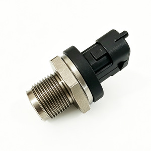 เซ็นเซอร์วัดแรงดันคอมมอนเรล 0281002840 แบบเกลียวติดตั้ง ใช้สำหรับรถยนต์ - Product Image 3