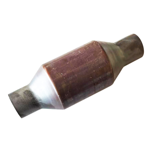 Système d'échappement automobile, ancien convertisseur catalytique, convertisseurs catalytiques rouges, catalyseur remanufacturé, échappement d'origine, catalytique - Product Image 1