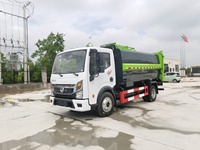 Camion à ordures diesel de haute qualité avec compacteur, moteur et boîte de vitesses, 2 essieux, 4650 kg de charge utile, état neuf, transmission manuelle