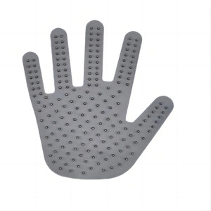 Xingjiu Pet Bathing Massage <b>Glove</b> TPR 18cmx15cm Needle Shape For Long Haired Cat Grooming - Product Image 2