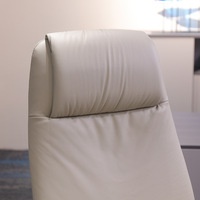 Fauteuil de bureau de direction en cuir de vachette véritable, de luxe, ergonomique, réglable et pivotant, avec dossier ailé, pour vente en gros