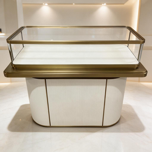 Comptoir d'exposition de bijoux de luxe avec 6 vitrines en verre à LED sur 360 degrés °   Voir les meubles modulaires pour l'aménagement de boutiques de détail - Product Image 3
