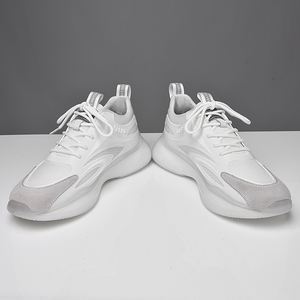 Nuove <span class=keywords><strong>scarpe</strong></span> da corsa da uomo invisibili da 8CM con <span class=keywords><strong>tacco</strong></span> basso <span class=keywords><strong>scarpe</strong></span> sportive Casual con fondo morbido traspirante in Mesh rivestimento <span class=keywords><strong>interno</strong></span> suola EVA - Product Image 5