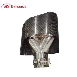 Nouveau design d'embouts d'échappement double en fibre de carbone 64mm, 67mm, 70mm d'embouts de <span class=keywords><strong>tuyau</strong></span> d'échappement d'entrée pour la modification de voiture AU * DI au prix de gros - Product Image 2