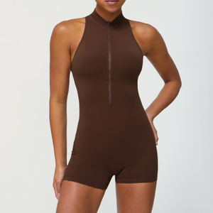 Tuta Fitness Aderente Personalizzabile con Zip, Tuta Yoga Monopezzo di Alta Qualità con Effetto Push-up, Tuta Intera da Donna - Product Image 4