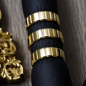 แหวนทองคำแท้ 14k ดีไซน์วินเทจสไตล์แก๊งสเตอร์ สำหรับผู้ชายและผู้หญิง เหมาะสำหรับงานแต่งงาน งานปาร์ตี้ ดีไซน์ทันสมัย ยูนิเซ็กซ์ เครื่องประดับทองคำแท้รุ่นล่าสุด - Product Image 5