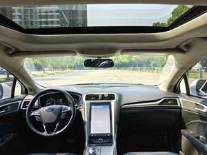 Voiture d'occasion Changan <span class=keywords><strong>Ford</strong></span> <span class=keywords><strong>Mondeo</strong></span> <span class=keywords><strong>2020</strong></span>, berline hybride automatique turbo 4 portes 5 places - Product Image 4