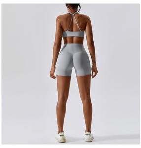 Conjunto Deportivo de Alta Calidad, Transpirable, Suave como la Mantequilla, con Sujetador Deportivo Cruzado en la Parte Delantera y Pantalones Cortos de Yoga para Mujer, para Fitness y Entrenamiento - Product Image 2