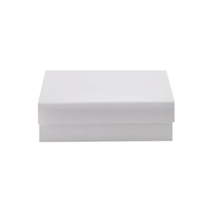 Boîte cadeau pliante magnétique carrée de taille moyenne en blanc uni avec logo imprimé sur mesure et couvercle magnétique - Product Image 5
