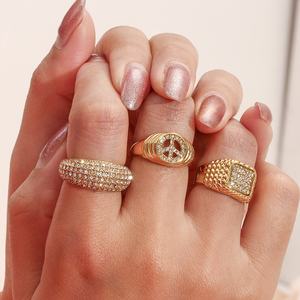 Anillos Brillantes con Micro Pavé de Circonita Dreamshow, Anillos de Diseño Cuadrados con Símbolo de Plano Hueco, Joyería de Acero Inoxidable 316L - Product Image 1