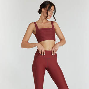 Ensemble de yoga taille haute sans couture personnalisé en usine pour femmes vêtements de sport confortables pour la salle de sport et les leggings de course avec poches - Product Image 3