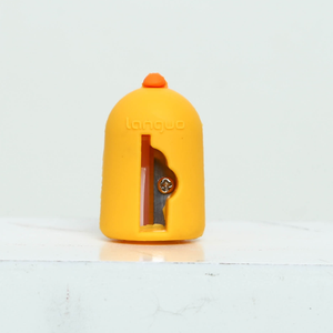 Nouveau taille-crayon manuel 3D avec petit canard moule PVC caoutchouc souple mode petit canard Animal moule PVC caoutchouc souple mode - Product Image 3