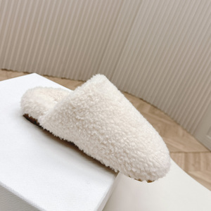 Luxury Winter Wool Slippers Women Soft Fur Half Slippers Cozy Warm Indoor Outdoor Fashion Flat Mule <b>Slides</b> Casual Shoes - Product Image 4