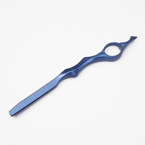 Navaja Profesional Reutilizable para Adelgazar y Recortar el Cabello con Mango de Aluminio Espacial para Depilación de Cejas y Rostro - Product Image 5