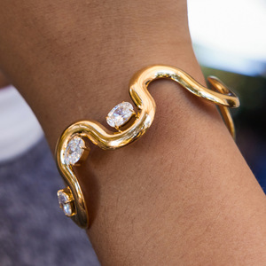 Bracelet en or 18 carats avec zircon blanc serti de griffes, unisexe, à porter au quotidien - Product Image 4