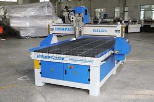 Máquina CNC de 3 Ejes para Madera 1325, Precio Económico, para Fabricación de Puertas de Madera - Product Image 6