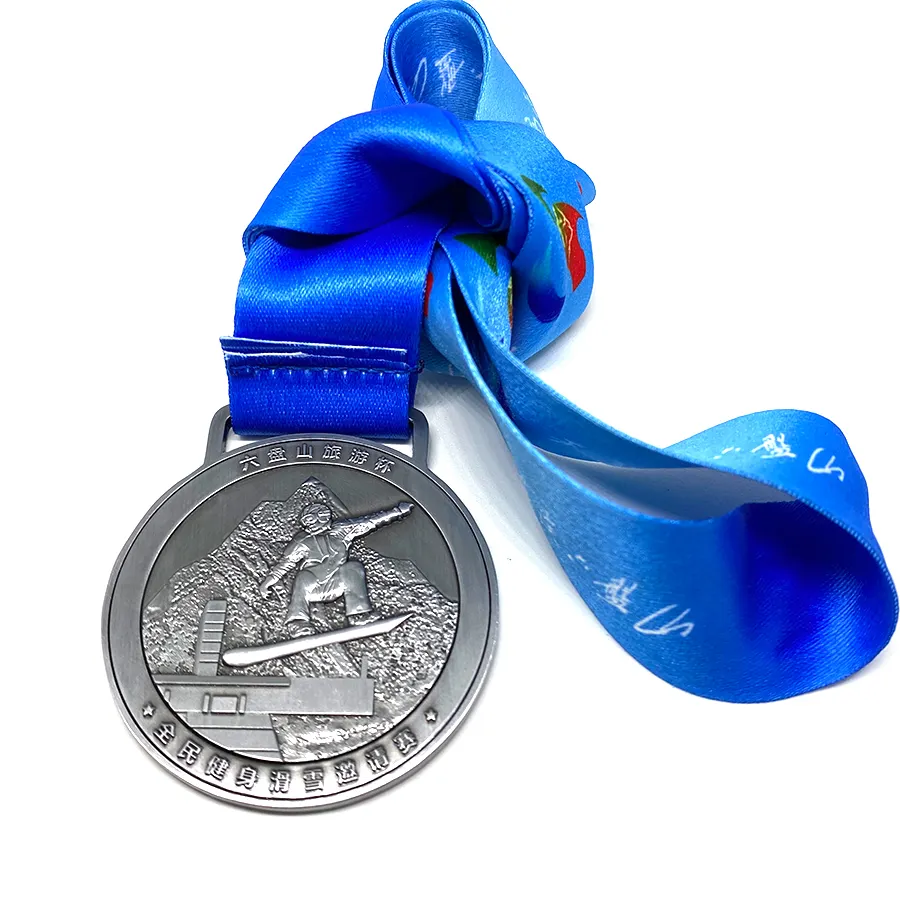 Medailles Medaille Volkskunstsouvenir Door De Gebruiker Gedefinieerd Logo En Zinklegering Metaalfabrikanten Van Custom 3d Running A Marathon Blanco Sporten