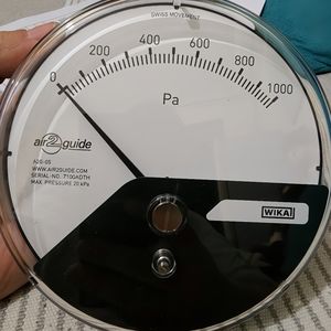 Манометр WIKA EN831-1, двойной цифровой, с обратным манометром, 213.53.063, латунный, 100 мм, для жидкостей - Product Image 5