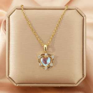 Модный 18-каратный позолоченный набор ожерелий из нержавеющей стали с кулоном из циркония в форме сердца и бабочки для женщин для свадеб - Product Image 6