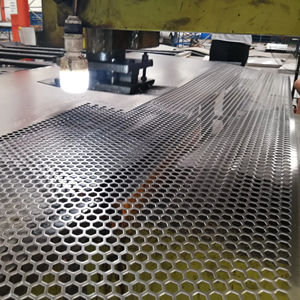 Grillage métallique perforé ovale brillant en acier inoxydable 304/316 pour écran de porte de balcon sur mesure et garde-corps d'escalier étanche - Product Image 6