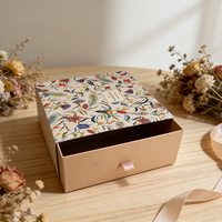 Maßgefertigte Marken-Schubladenbox Großhandel Luxuriöse Starre Geschenkverpackung für Ring Uhr Parfüm Feiertagsgeschenk Socken Kleidung