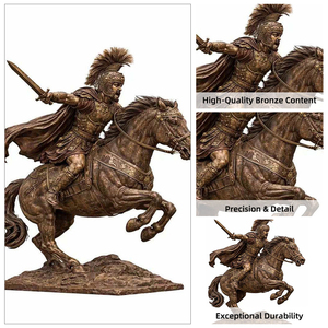 Grande Scultura in Bronzo di Guerriero Equestre, Statua Antica per Esterni Adatta a Paesaggi e Spazi Pubblici - Product Image 4