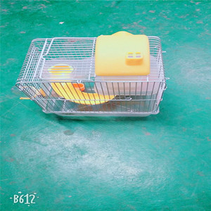 Jaula de Alambre en Forma de Villa de Dos Pisos con Comedero, Juguete de Patinaje sobre Ruedas, Castillo Pequeño, Jaula de Hámster de Doble Capa - Product Image 4