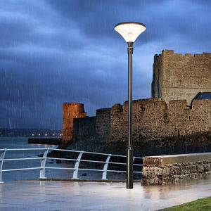 Lumières de jardin solaires modernes Éclairage extérieur à LED <span class=keywords><strong>pour</strong></span> les allées de la cour Décoration de parc et communautés résidentielles - Product Image 1