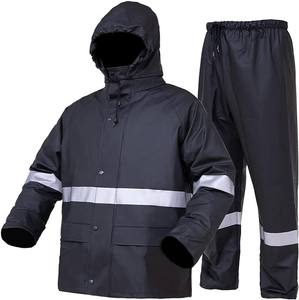 Pêcheur durable personnalisé PU/PVC imperméable travail imperméable veste avec pantalon à bavette pêche commerciale combinaison <span class=keywords><strong>de</strong></span> <span class=keywords><strong>pluie</strong></span> équipement <span class=keywords><strong>de</strong></span> mauvais temps - Product Image 4