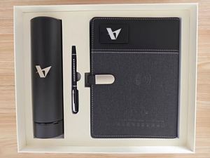 Libreta de Cuero de Lujo Personalizada A5, Banco de Energía Inalámbrico, Unidad USB, Cargador de Teléfono Portátil Multifuncional, Embalaje en Caja - Product Image 5