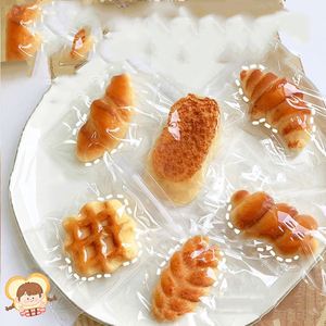 NOUVEAU Jouet Squishy Viral TikTok Série Mini Pâtisserie - Super Rebondissant Anti-Stress Cadeau pour Enfants et Adultes Jouet de Bureau Thérapeutique ASMR - Product Image 2