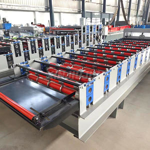 <span class=keywords><strong>Machine</strong></span> de fabrication de toitures en tôle automatique de couleur <span class=keywords><strong>Machine</strong></span> de fabrication de profilés de panneaux muraux de toitures à trois couches et trois étages - Product Image 4