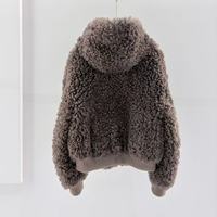 Veste à capuche zippée en fourrure d'agneau pour femme, élégante et décontractée, doublée de peau de mouton, idéale pour l'hiver et le quotidien