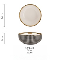 Service de table en céramique de luxe gris foncé, style européen, tasse à café accessible, assiette ronde pour un usage domestique, vaisselle élégante