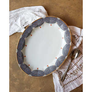 Service de table en grès écologique Royal Copenhagen pour 12 personnes, motif de conte de fées en or en relief, idéal pour les fêtes - Product Image 6