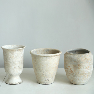 Macetas de urna de cerámica para plantas al aire libre, paquete de 2 macetas redondas clásicas de arcilla, maceta tradicional para porche delantero de interior <span class=keywords><strong>Beige</strong></span> - Product Image 2