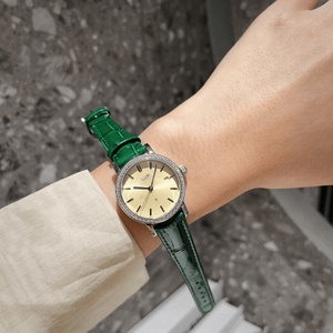 Reloj de Lujo de Alta Calidad con Movimiento de Cuarzo, Correa de Cuero de Cocodrilo, Espejo de Zafiro, Bisel con Incrustaciones de Diamantes, Resistente al Agua - Product Image 4