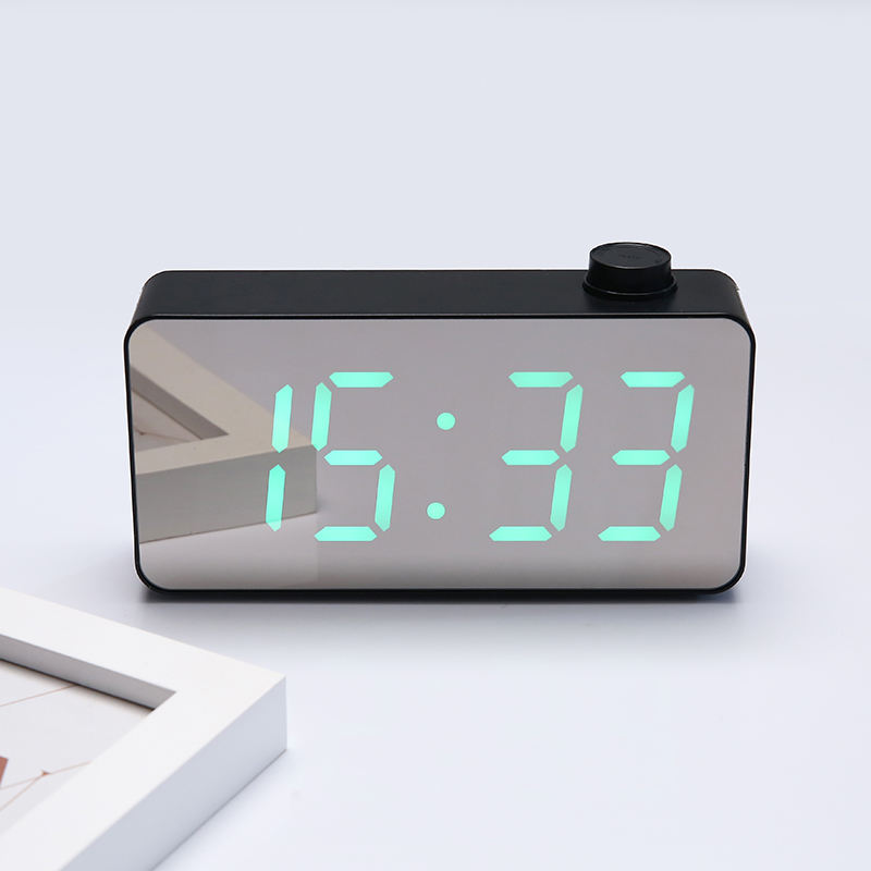 Black shell+Green light