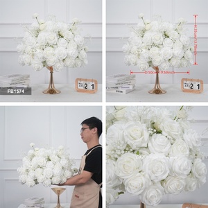 Bola de Flores Artificiales de Rosas Blancas Grandes de 50 cm, Centro de Mesa Grande para Decoración de Bodas - Product Image 3