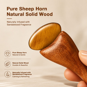 Barra de Masaje Facial de Cuerno Natural con Mango Ergonómico de Madera de Sándalo para Salones de Belleza y Aplicaciones de Bienestar - Product Image 4