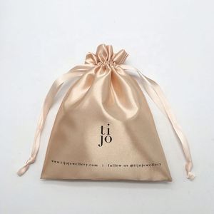 Custom Logo Printing Satin <b>Drawstring</b> Bag Wholesale Satin Jewelry Bag for Cosmetics Jewelry Crystal Gift Colorful <b>Pouch</b> - Product Image 4