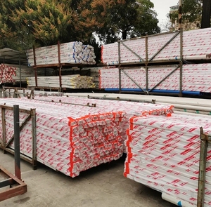 Système hydroponique vertical multicouche personnalisé pour la culture de salades, canal NFT en PVC 100x50mm, ferme hydroponique - Product Image 4