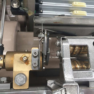 آلة نسيج تونغدا TDW-881 بتقنية المضخة 1200 دورة في الدقيقة لصناعة الأقمشة والألياف مع وحدة تغذية - Product Image 2