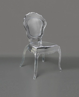 Chaise transparente en cristal