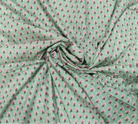 Tissu en coton indien à motifs floraux avec teinture végétale naturelle |   Textile imprimé à la main pour la confection de vêtements, le quilting et la couture
