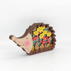 Uionen Nuevas Artesanías de Animales Tallados en Madera, Decoraciones de Escritorio para el Hogar con Animales del Bosque, Adornos de Erizo Tallados en Madera - Product Image 4