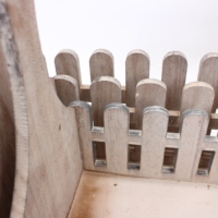 Ensembles originaux faits à la main de panier de rangement en bois pot de fleur avec plante en plastique couleur pin