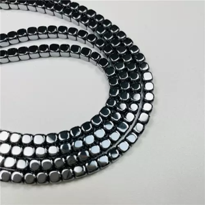 <span class=keywords><strong>Pierre</strong></span> Naturelle <span class=keywords><strong>Hématite</strong></span> <span class=keywords><strong>Pierre</strong></span> Précieuse Carré 4mm Cube Argent Or Multicolore Perles Lâches <span class=keywords><strong>Hématite</strong></span> 15.5" - Product Image 5