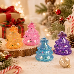 Juguetes antiestrés de plástico luminosos de nuevo estilo con diseño de árbol de Navidad para el mercado internacional; Juguetes blandos de descompresión de rebote lento - Product Image 1