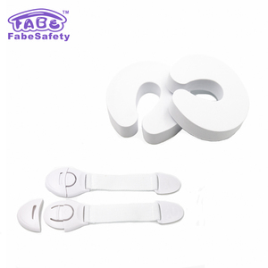 Prueba de bebés kit incluyendo salida tapones protectores de esquina de muebles de correa de dedo pizca coche de guardia de firmar y cerraduras de gabinete personalizar - Product Image 2